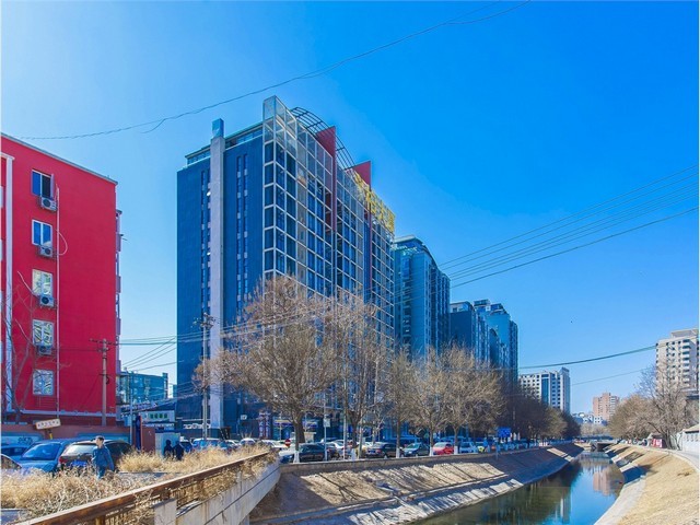 佛山四轮高尔夫球车